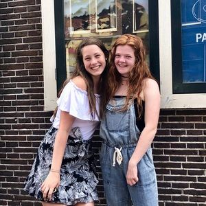 Meet your Posher, Paige